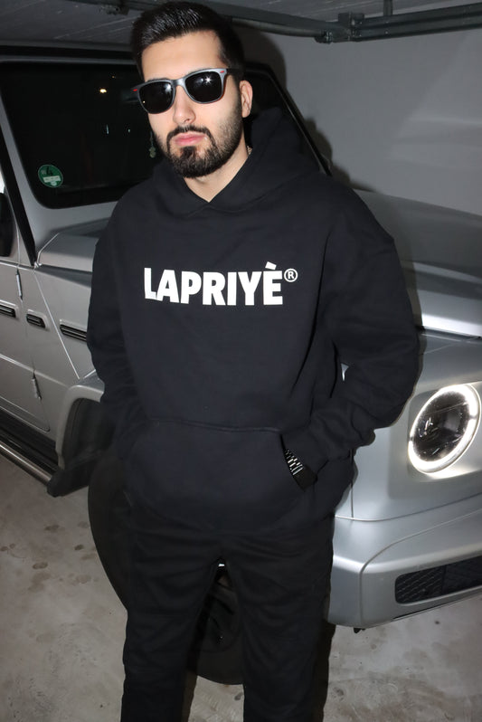 LAPRIYÈ Basic Hoodie